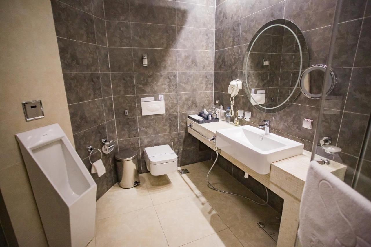 Hotel Feride Vinnycja Exteriér fotografie
