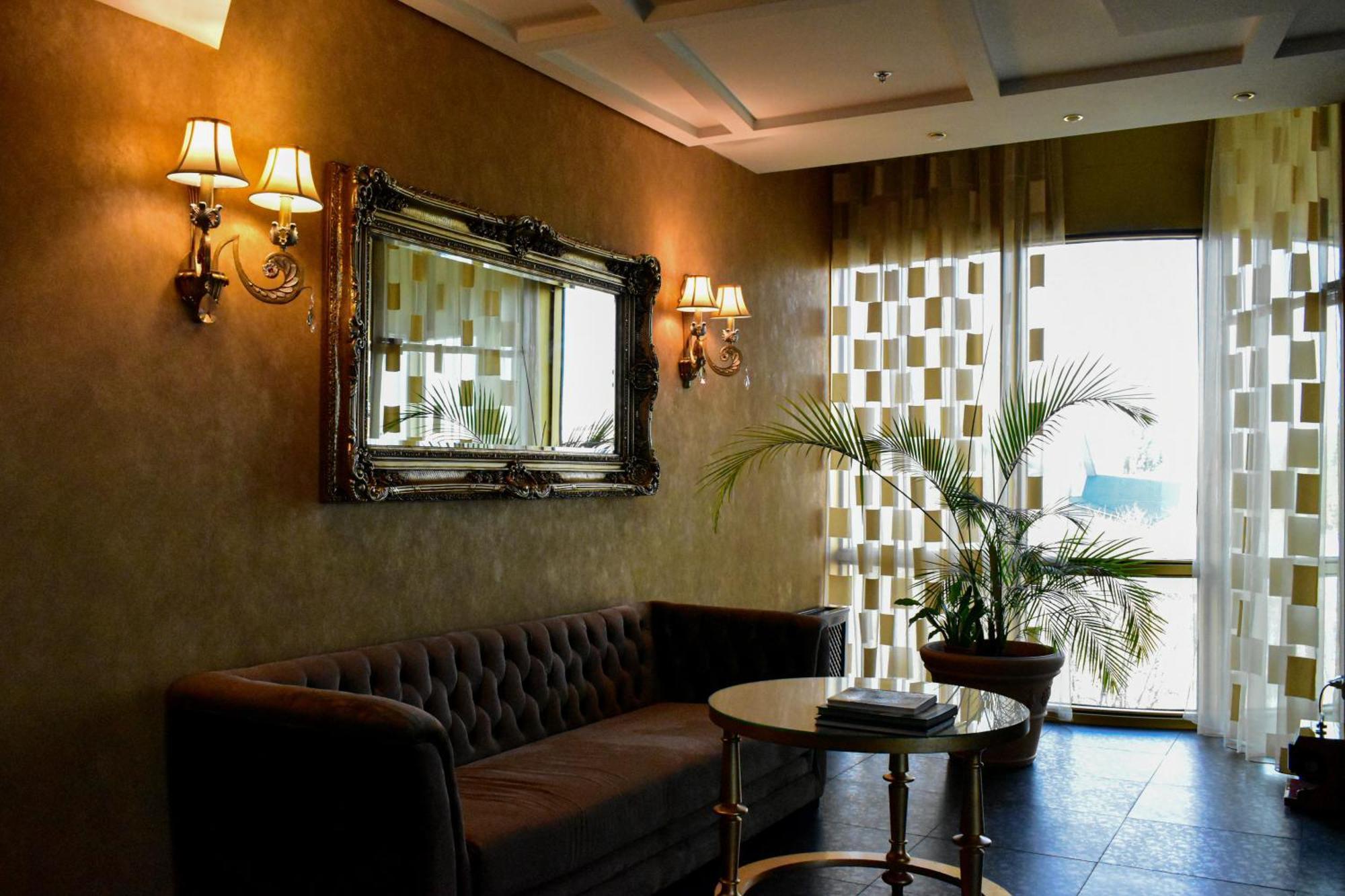 Hotel Feride Vinnycja Exteriér fotografie